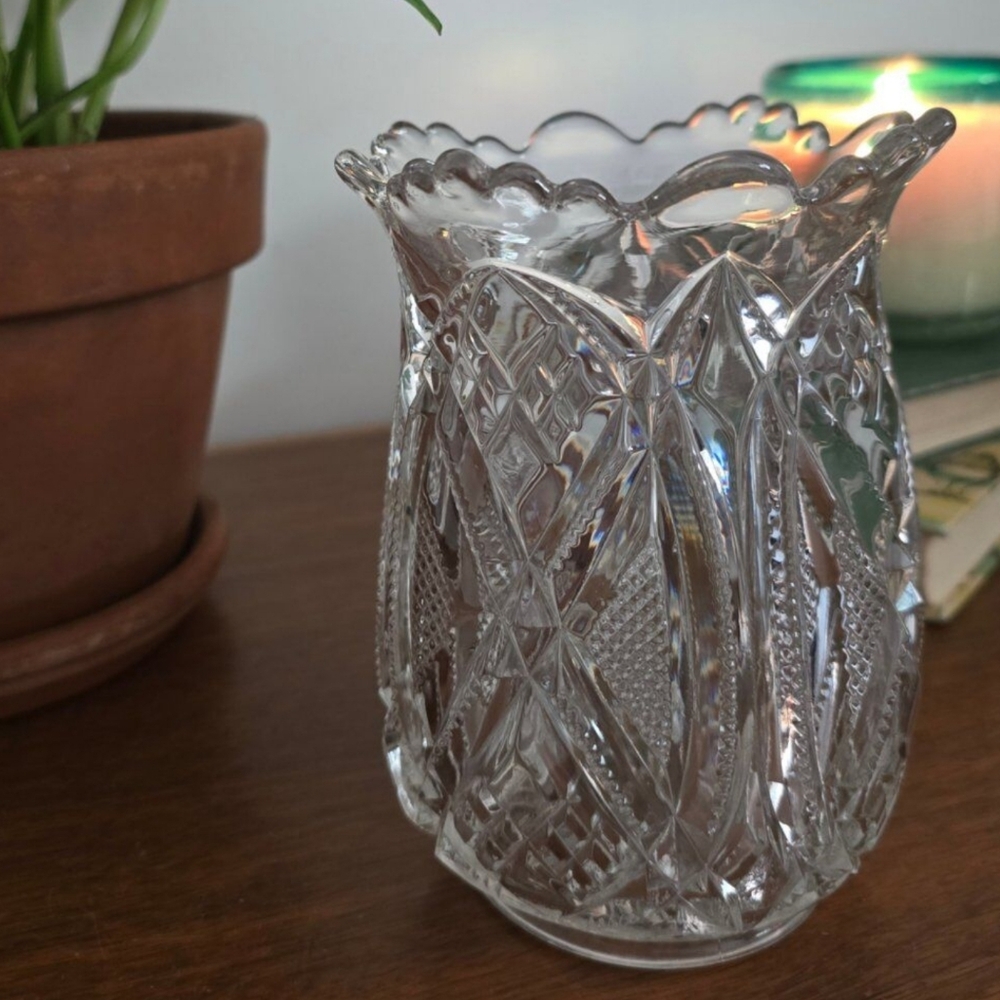 Antique American Brilliant Period Cut Glass Celery Vase 6" Tall - Picture 3 of 6